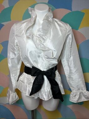 Vintage Clues Collections White Ruffled Satin Blouse with Black Waist Tie sz 8